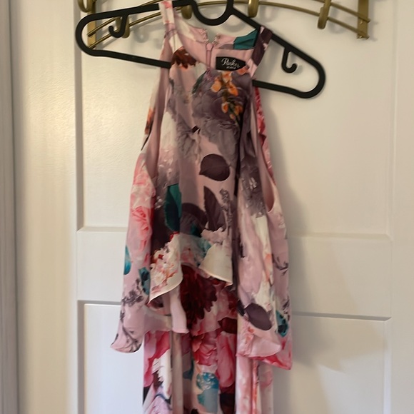 Parker black floral evening gown, size 0 - Picture 4 of 7